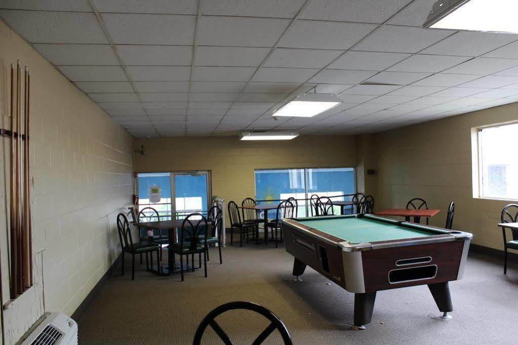 Rodeway Inn & Suites Rockford Dış mekan fotoğraf