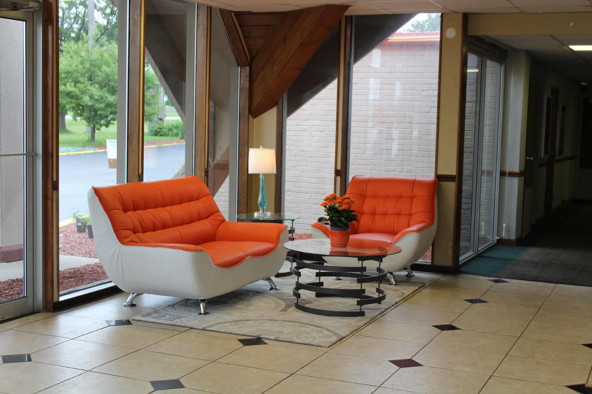 Rodeway Inn & Suites Rockford Dış mekan fotoğraf