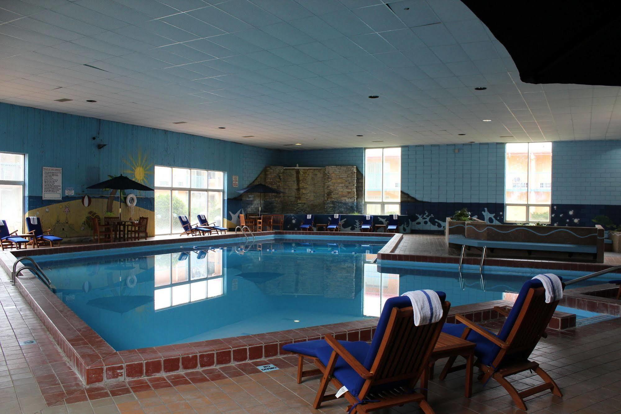 Rodeway Inn & Suites Rockford Dış mekan fotoğraf